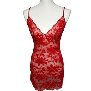Vintage 2002 Y2K Victoria's Secret Red Lace Chemise Floral Pattern Size Small